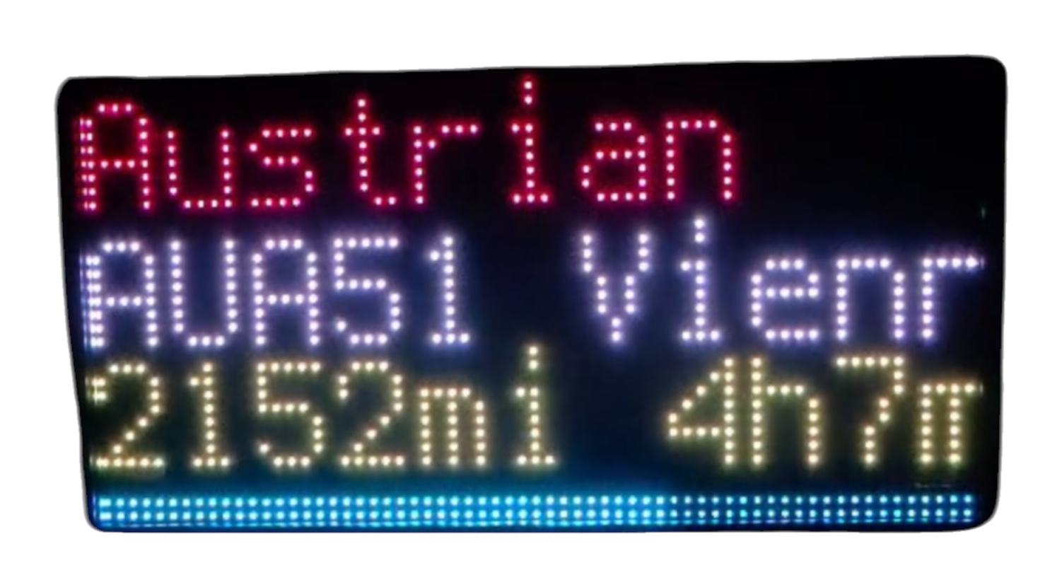 A NearestPlane display tracking Austrian flight AUA51 to Vienna, 2,152 miles to run and 4 hours 7 minutes to go, with a progress bar along the bottom